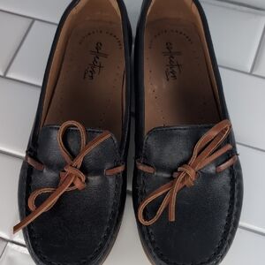 Clarks Dameo Swing Navy and Tan Driving Loafers Sz 7.5